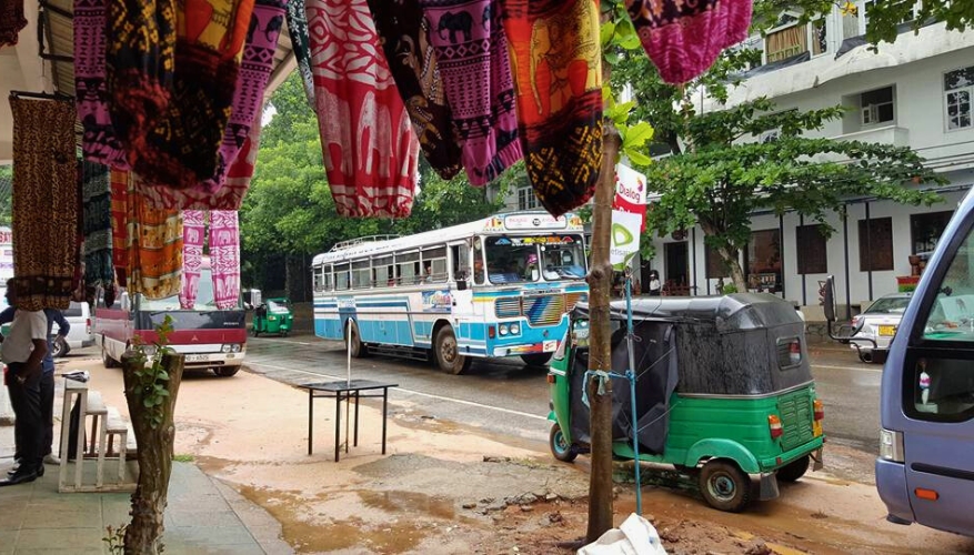 Sri Lanka street